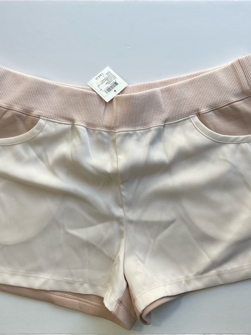 Club Monaco NWT Aaylina Mixed Media Shorts Chinoiserie Pink L